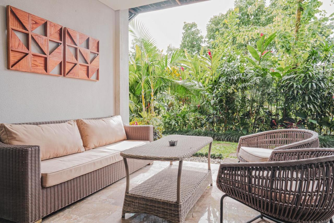 אובוד Goya Boutique Resort מראה חיצוני תמונה A private garden at the hotel